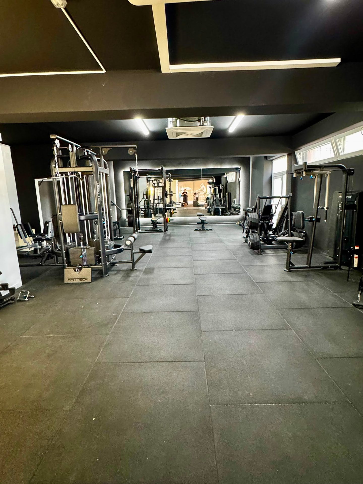 NOW Carnide — sala de máquinas